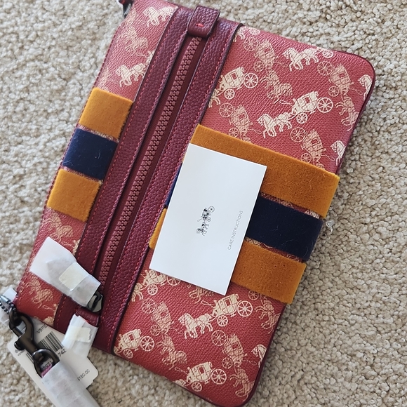 Coach Wristlet - Picture 2 of 4